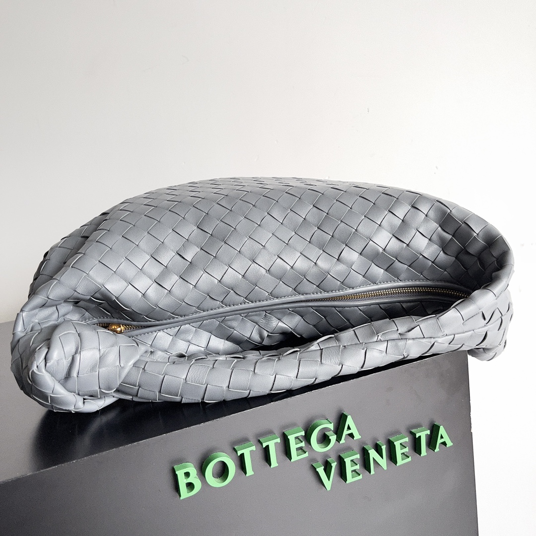 Bottega Veneta Hobo Bags